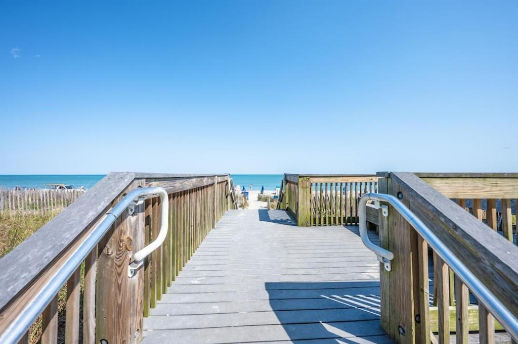 Ferienwohnung Oceanfront,Heated Pools,Boardwalk, Location,Views! Myrtle Beach Exterior foto